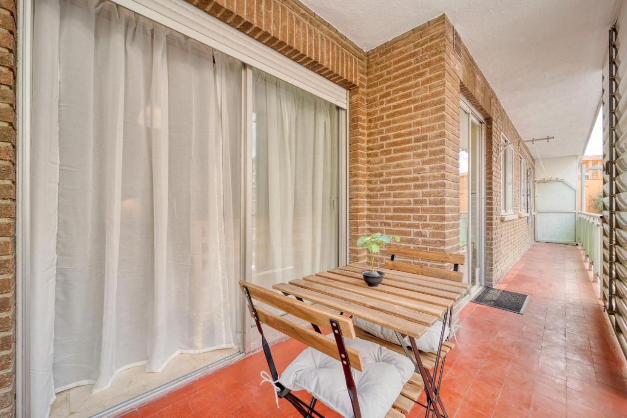 B Casacafe Madrid Pozuelo 2 Bano Fuera De La Habitacion O Compartido Pozuelo de Alarcón Exteriör bild