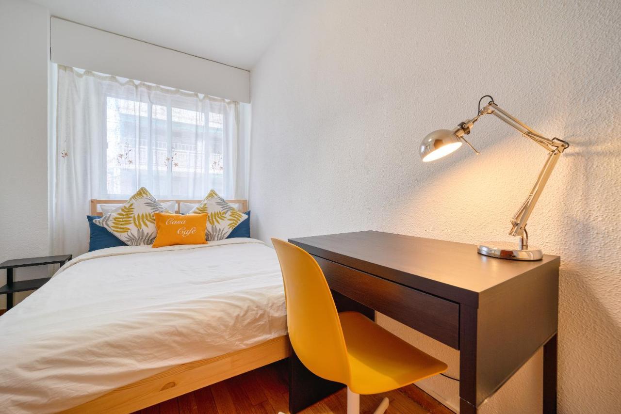 B Casacafe Madrid Pozuelo 2 Bano Fuera De La Habitacion O Compartido Pozuelo de Alarcón Exteriör bild